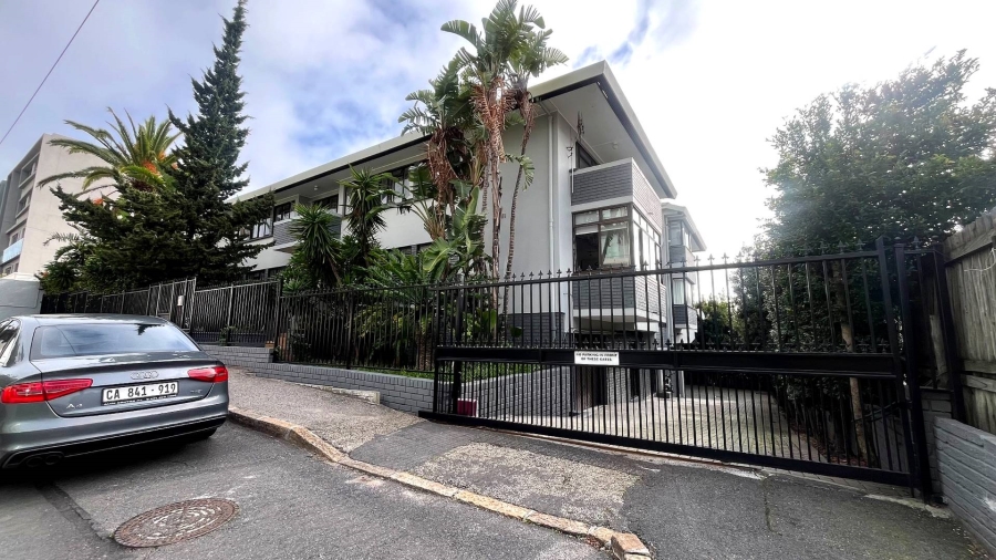 To Let 1 Bedroom Property for Rent in Bantry Bay Western Cape